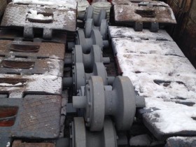 Звено гусеничное 631-07-00-003