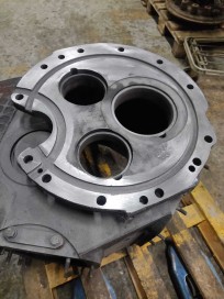 Ремонт КПП трактора или бульдозера